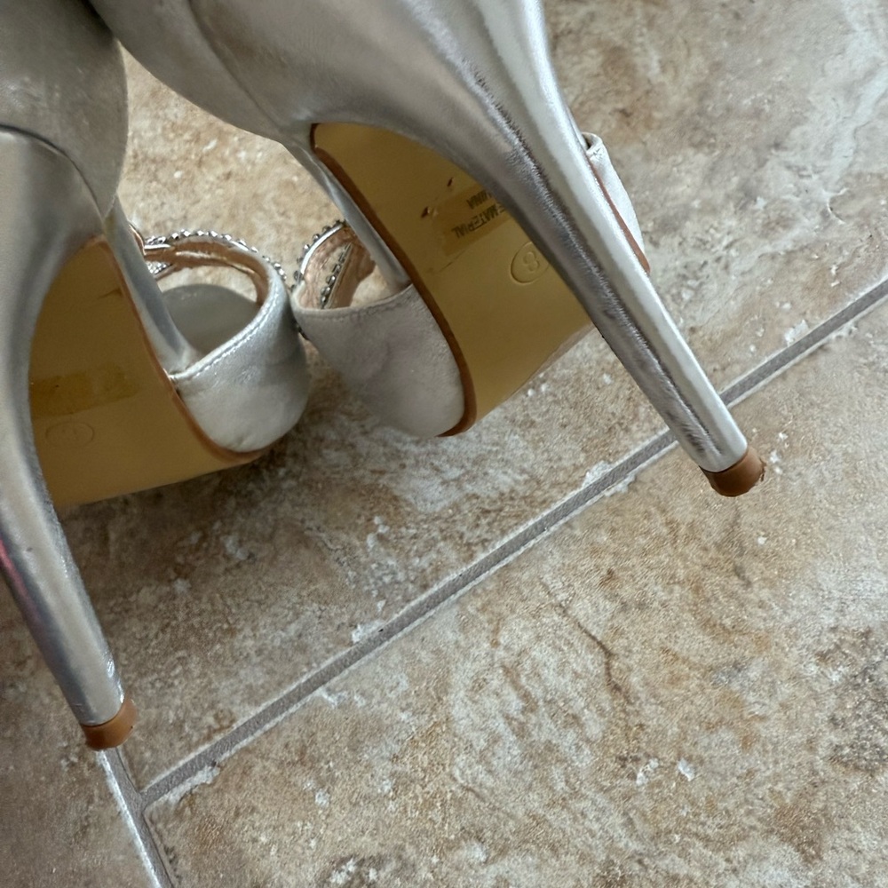 Bella Marie Silver Rhinestone Heels - Picture 9 of 13